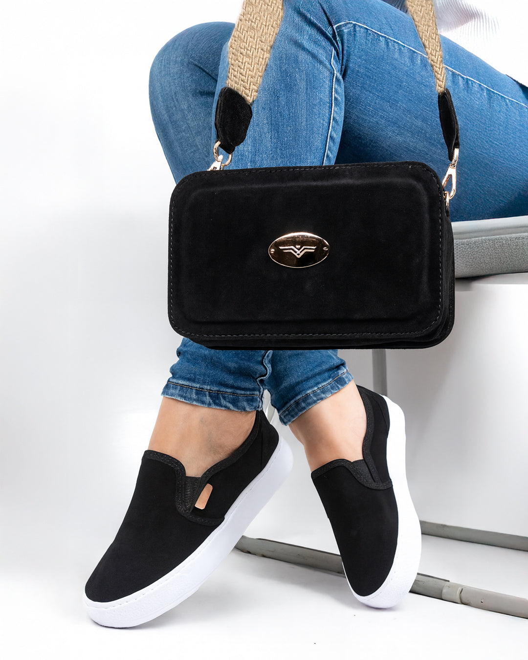 Suede Black Shoes & Crossbody Bag Set by Pontiak