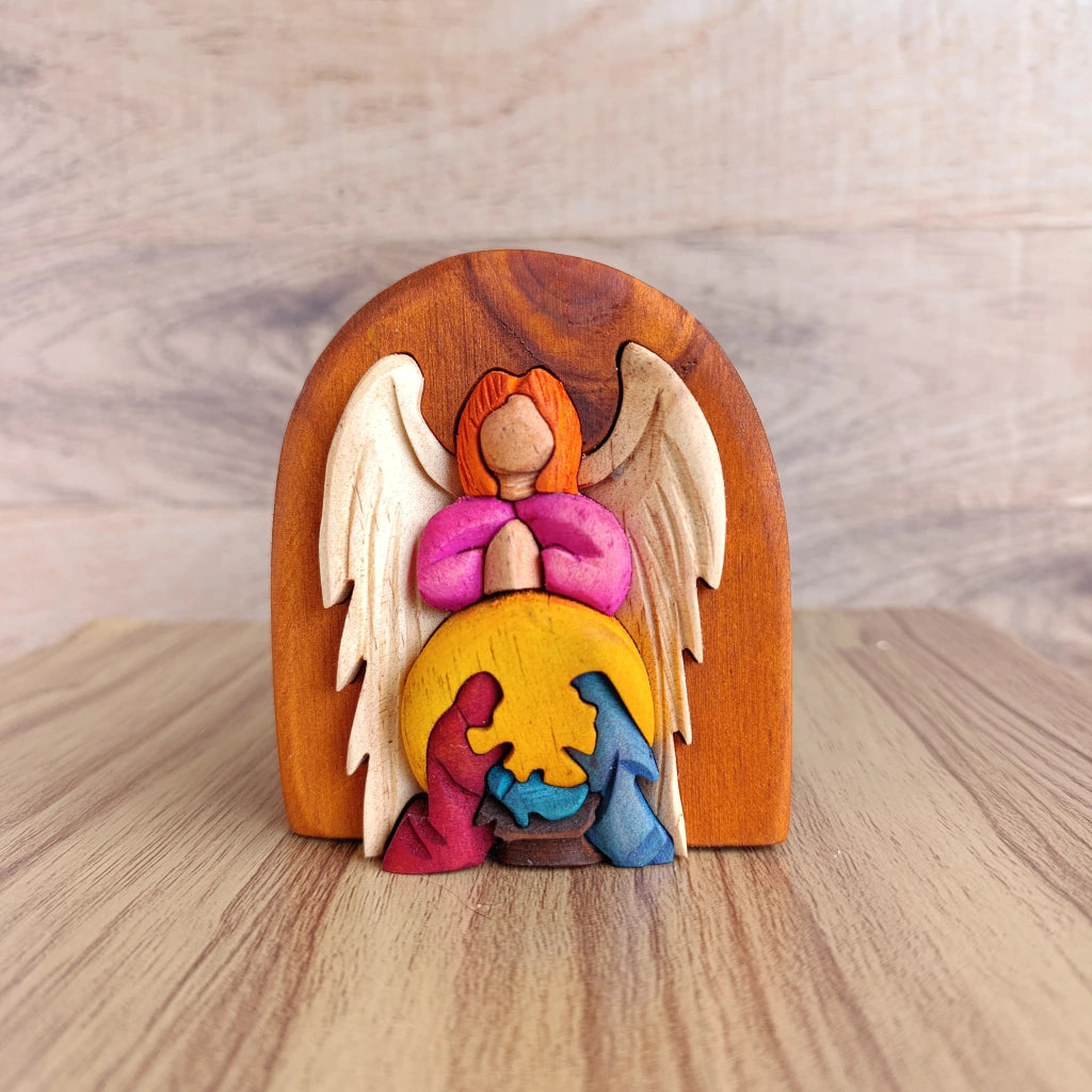 Angel Wooden Nativity Scene