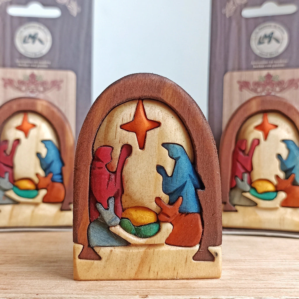 Arch Wooden Nativity Scene