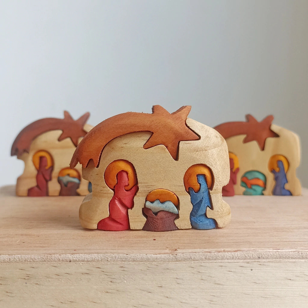 Star Wooden Nativity Scene