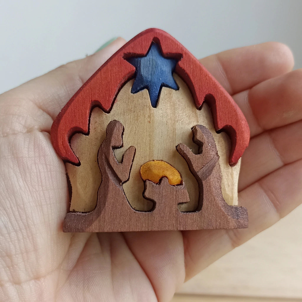 Maloka Wooden Nativity Scene