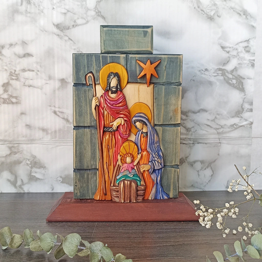 Special Edition Stable Wooden Nativity Scene