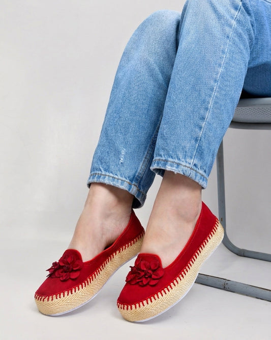 Flower Bud Red Women's Casual Shoes by Pontiak