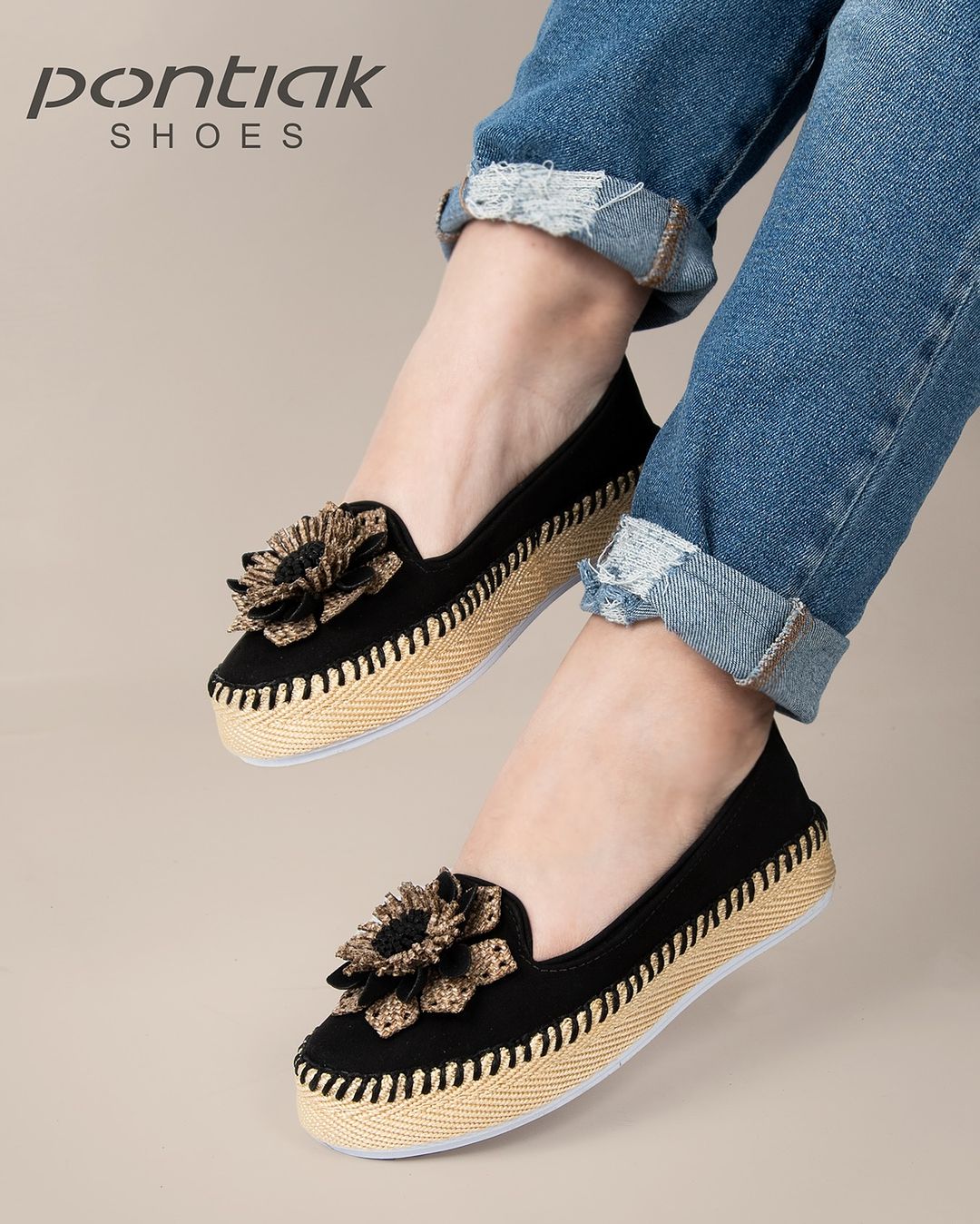 Black Flower Orchid Women's Casual Shoes by Pontiak