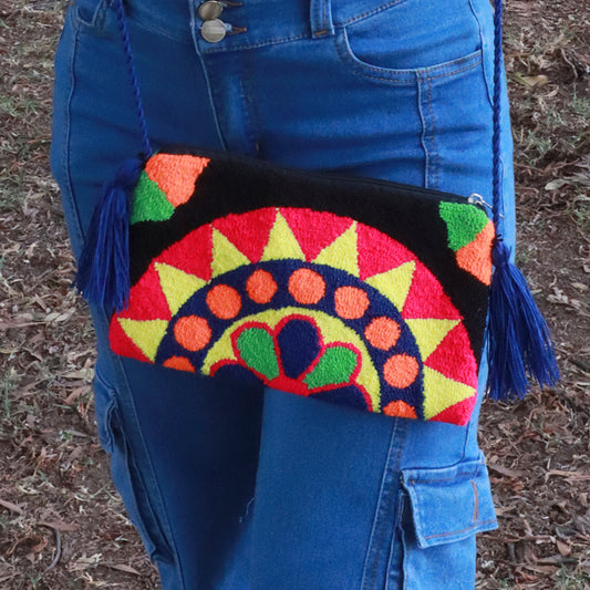 Handmade Embroidered Wayuu Crossbody Bag