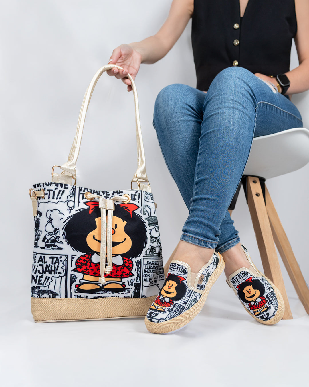 Mafalda Gold Shoes & Handbag Set by Pontiak