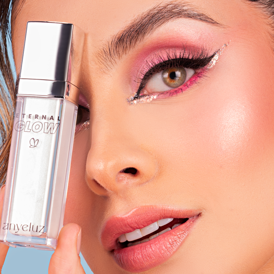 Eternal Glow Liquid Highlighter