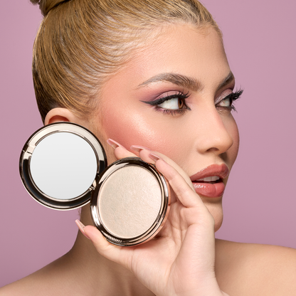 Angel Light Compact Highlighter
