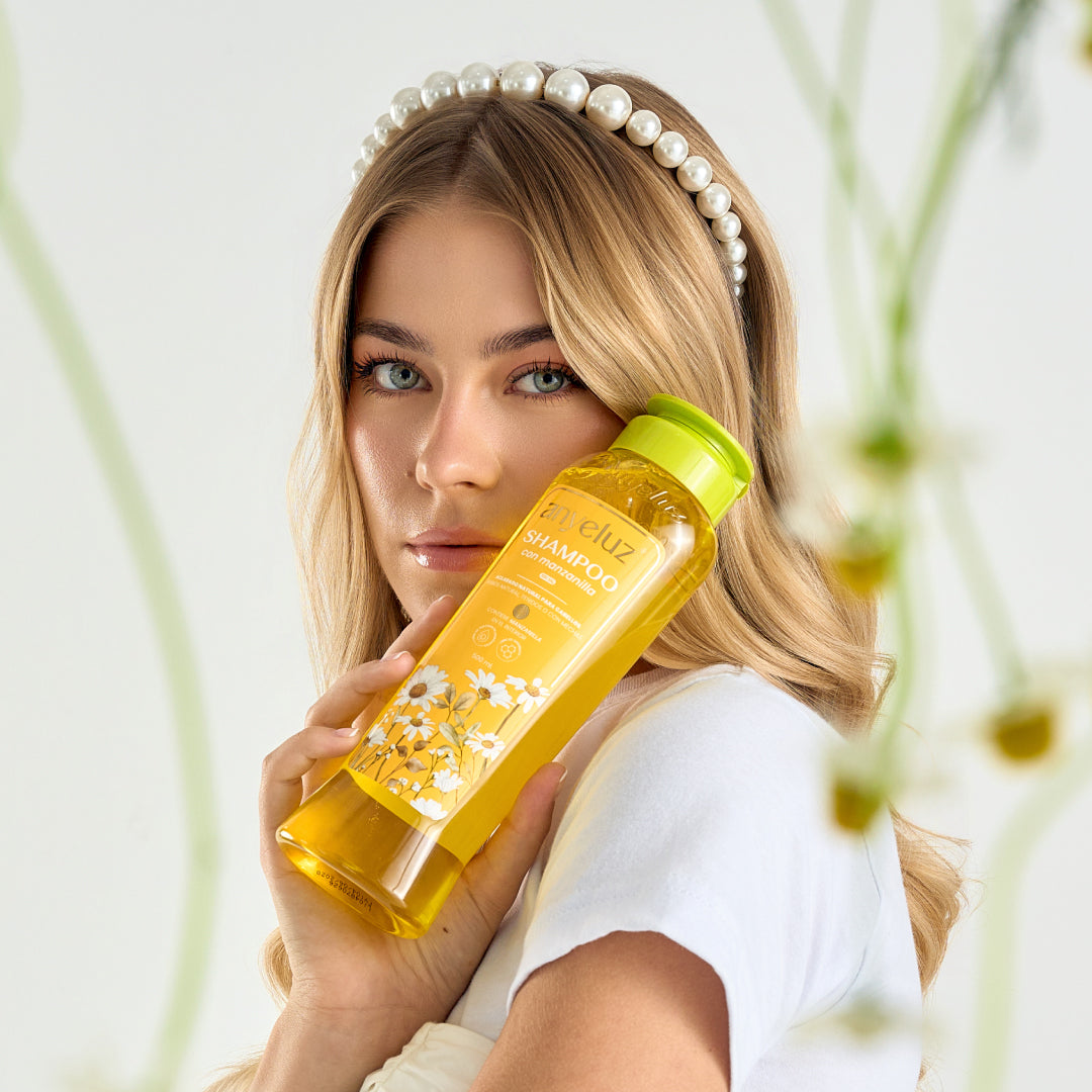 Chamomile Shampoo for Light Hair