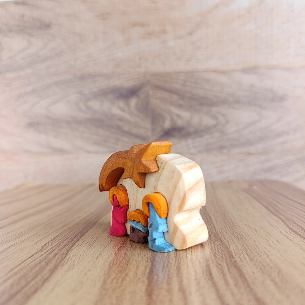 Star Wooden Nativity Scene
