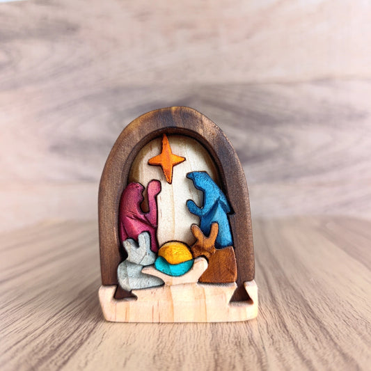 Arch Wooden Nativity Scene