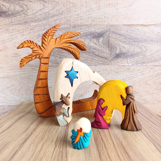 Palm Tree Wooden Nativity Scene