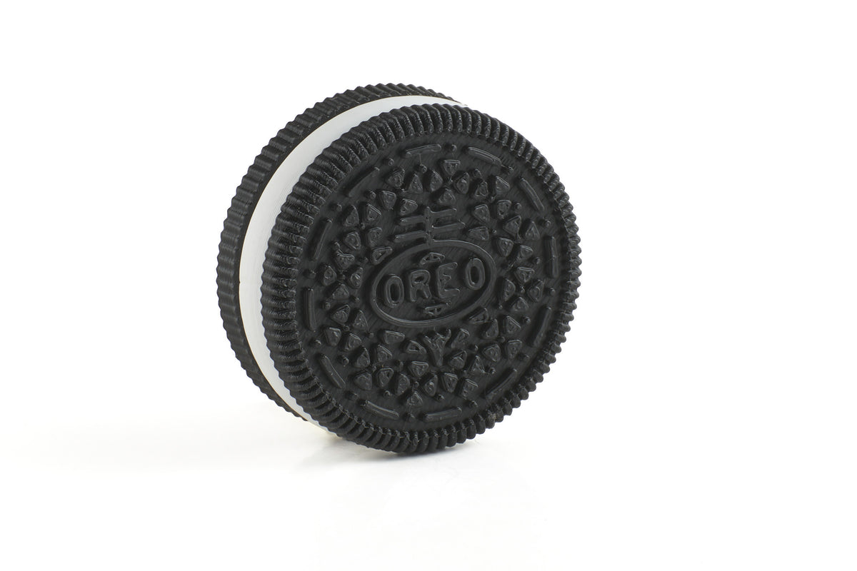 Oreo Cookie 3D printed fridge magnet