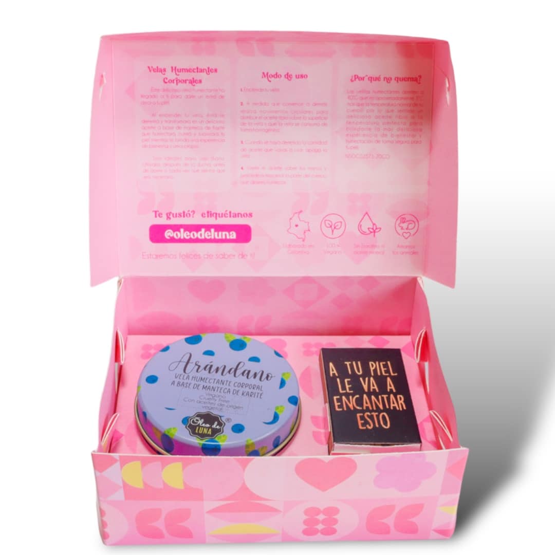 Blueberry Moisturizing Body Candle