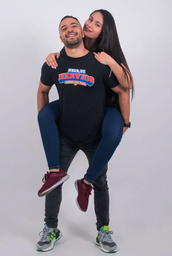 NADA DE NERVIOS | BLACK T-SHIRT - Image 2