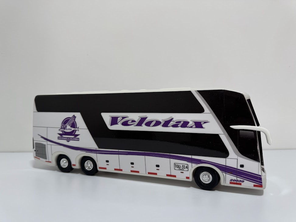 1:24 Scale Colombian Team Buses – Diecast Model Collection - Image 9